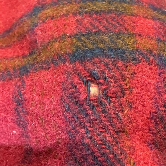 Vintage Pendleton Woolen Mills Blanket Throw Wool Plaid 52 X 68 Cabincore READ - Picture 10 of 12